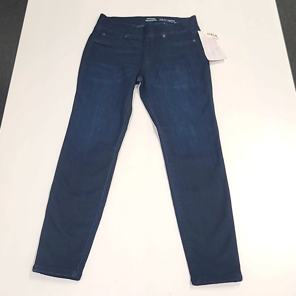 Straight Jeans